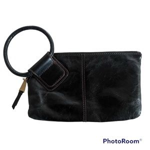 HOBO Leather Wristlet